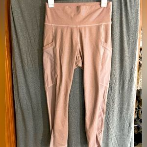Fabletics baby pink leggings